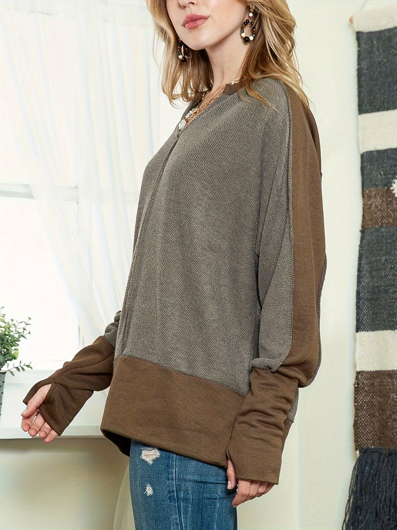 Retro Block Long Sleeves V Neck T shirt