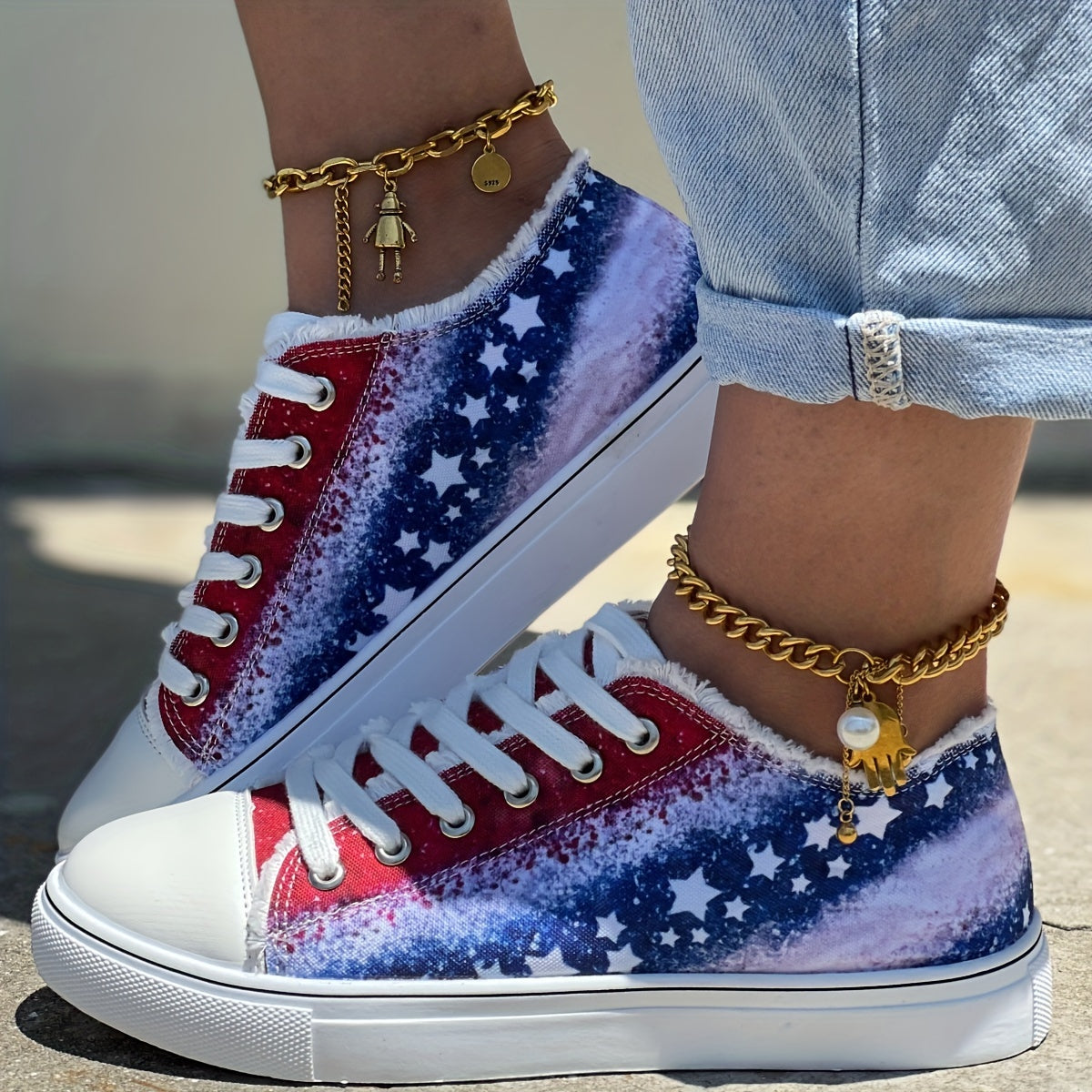 Women's Star Pattern Canvas Shoes Casual Lace Up Outdoor Shoes Lightweight