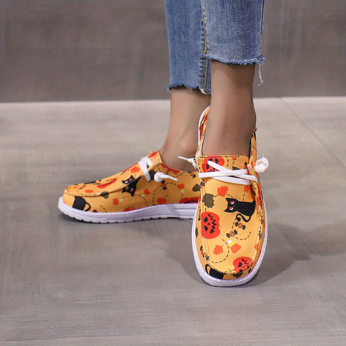 Scary Cat Pumpkin Print Slip On Sneakers Lightweight Comfortable Boat Shoes
