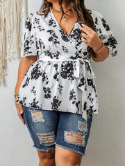 Plus Floral Print Short Sleeve Top With Belt