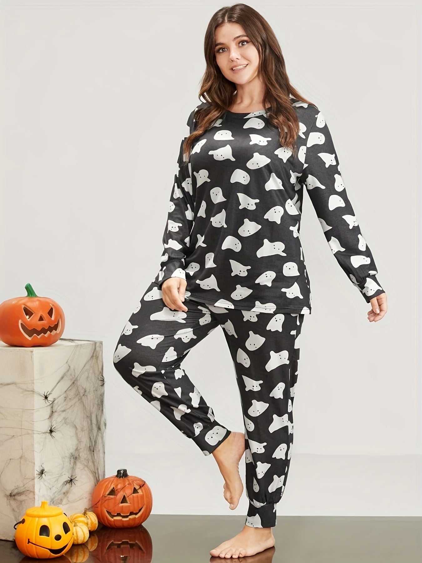 Women's Plus Ghost Print Lounge Set Long Sleeve Tee & Pants Two Piece