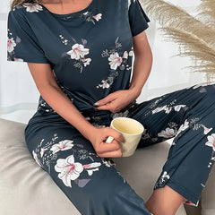 Floral Print Plus Size Lounge Set Tee & Pants Pajamas