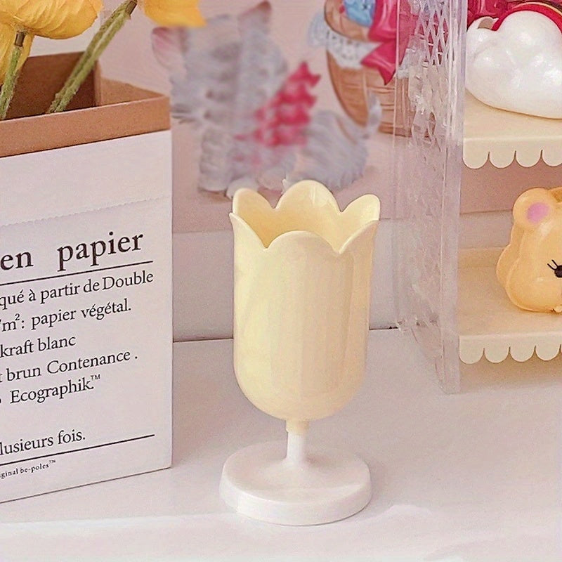 Romantic Flower Petal Pen Holder Tulip Makeup Brush Desktop Storage