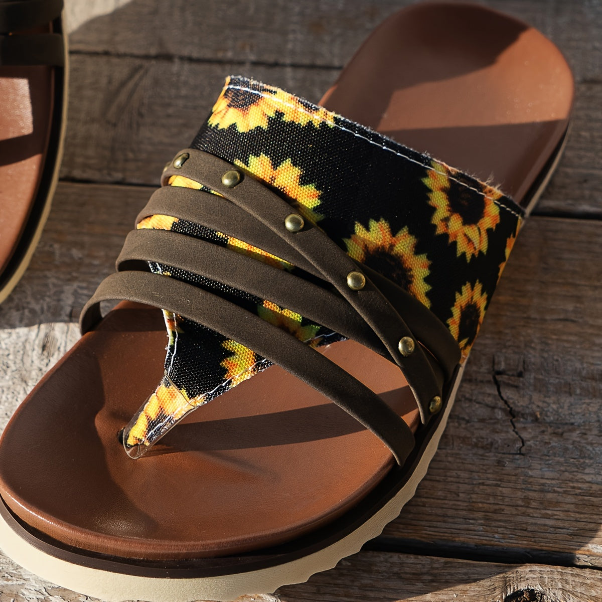Sunflower Pattern Clip Toe Thin Strap Women's Sandals Hollow Out Flat Sandals