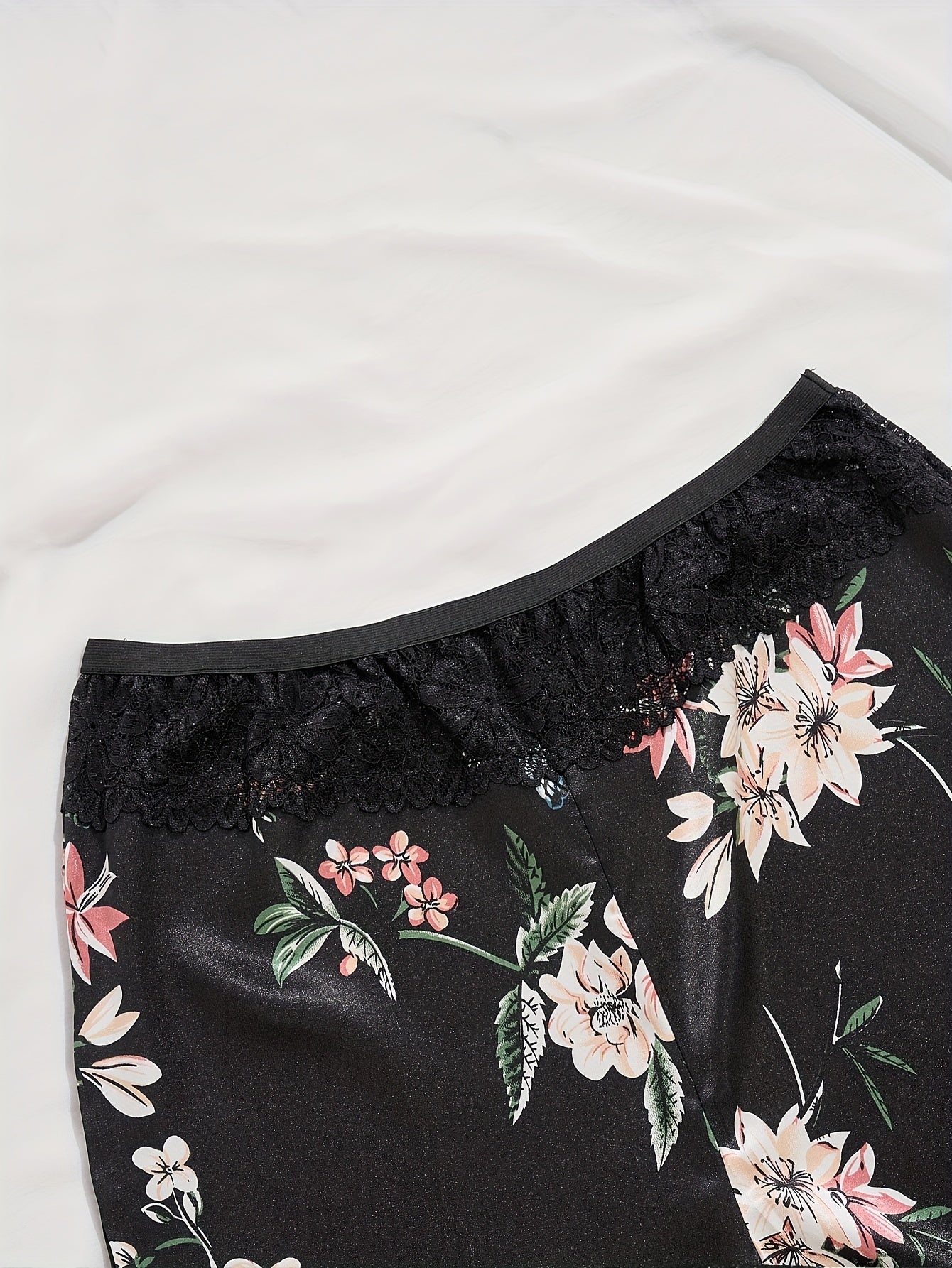 Floral Print Pajama Set V Neck Cami Top & Lace Pants Sleepwear