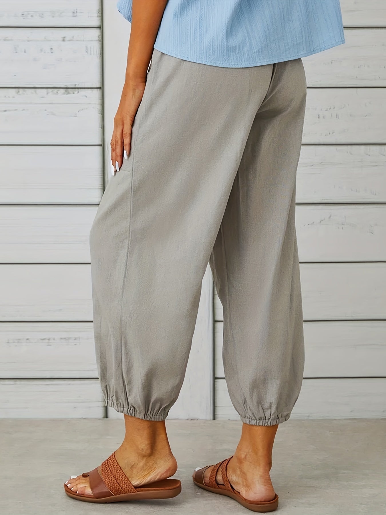 Patched Pockets Button Front Crop Pants Casual Loose Pants