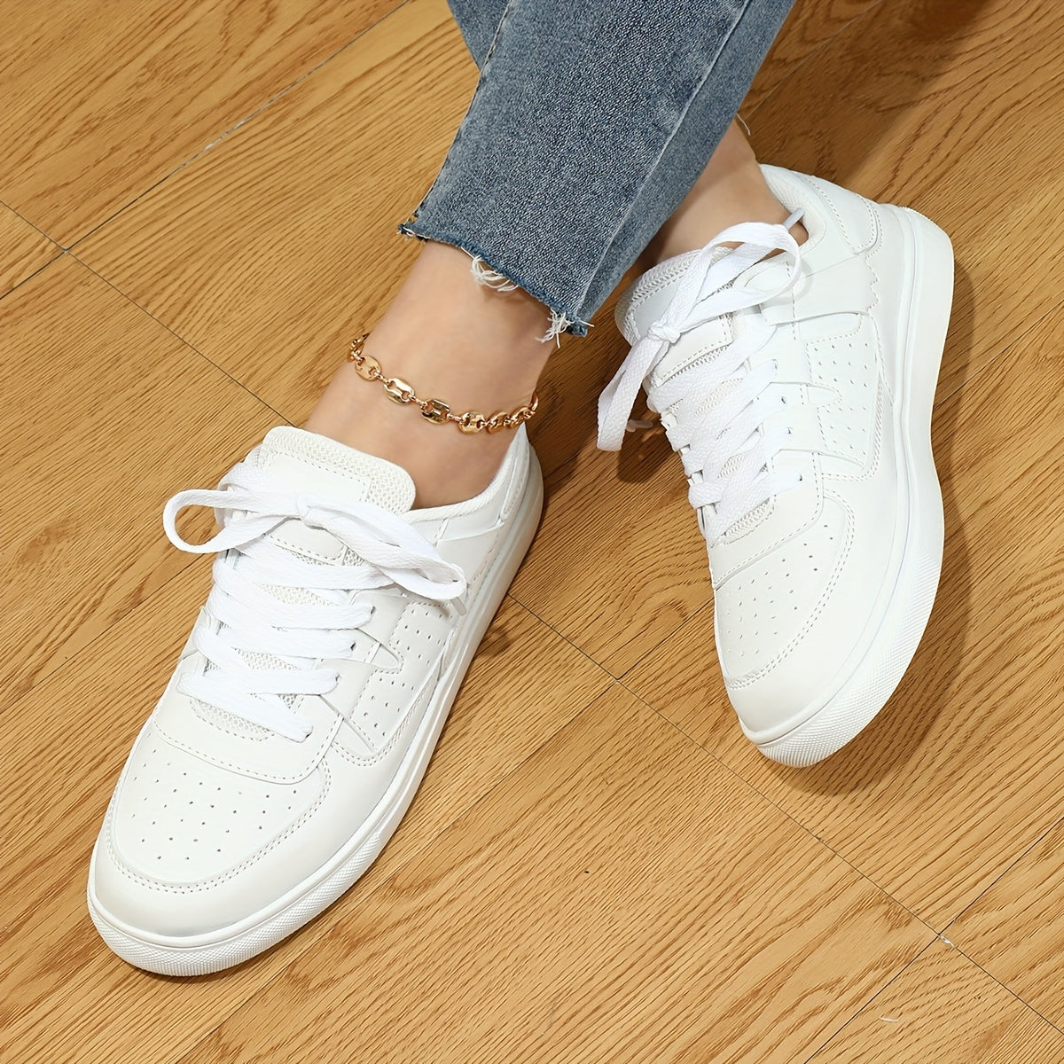 Flat Lace Up Skate Shoes Wear Resistance Sneakers