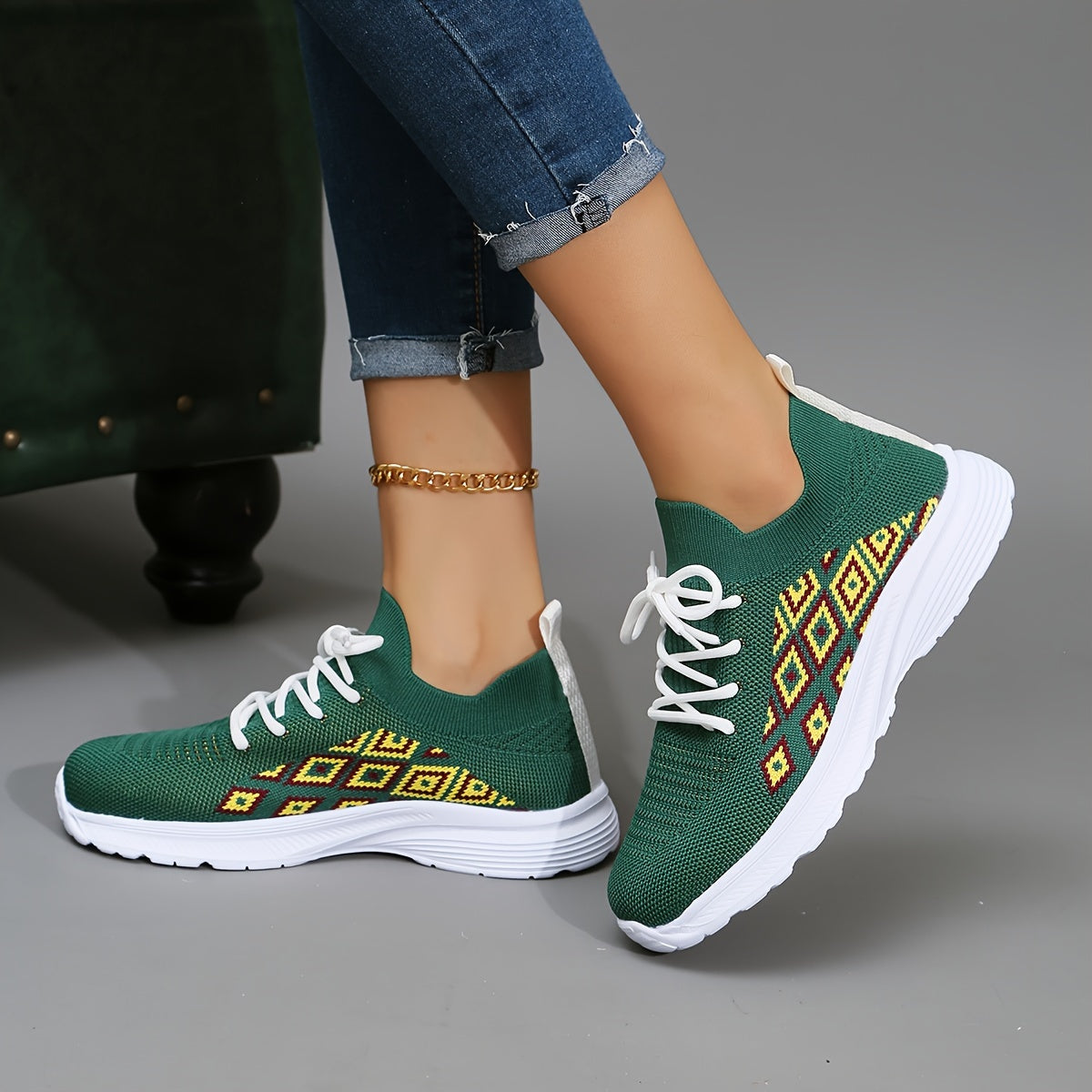 Women's Block Argyle Pattern Lace up Mesh Sneakers