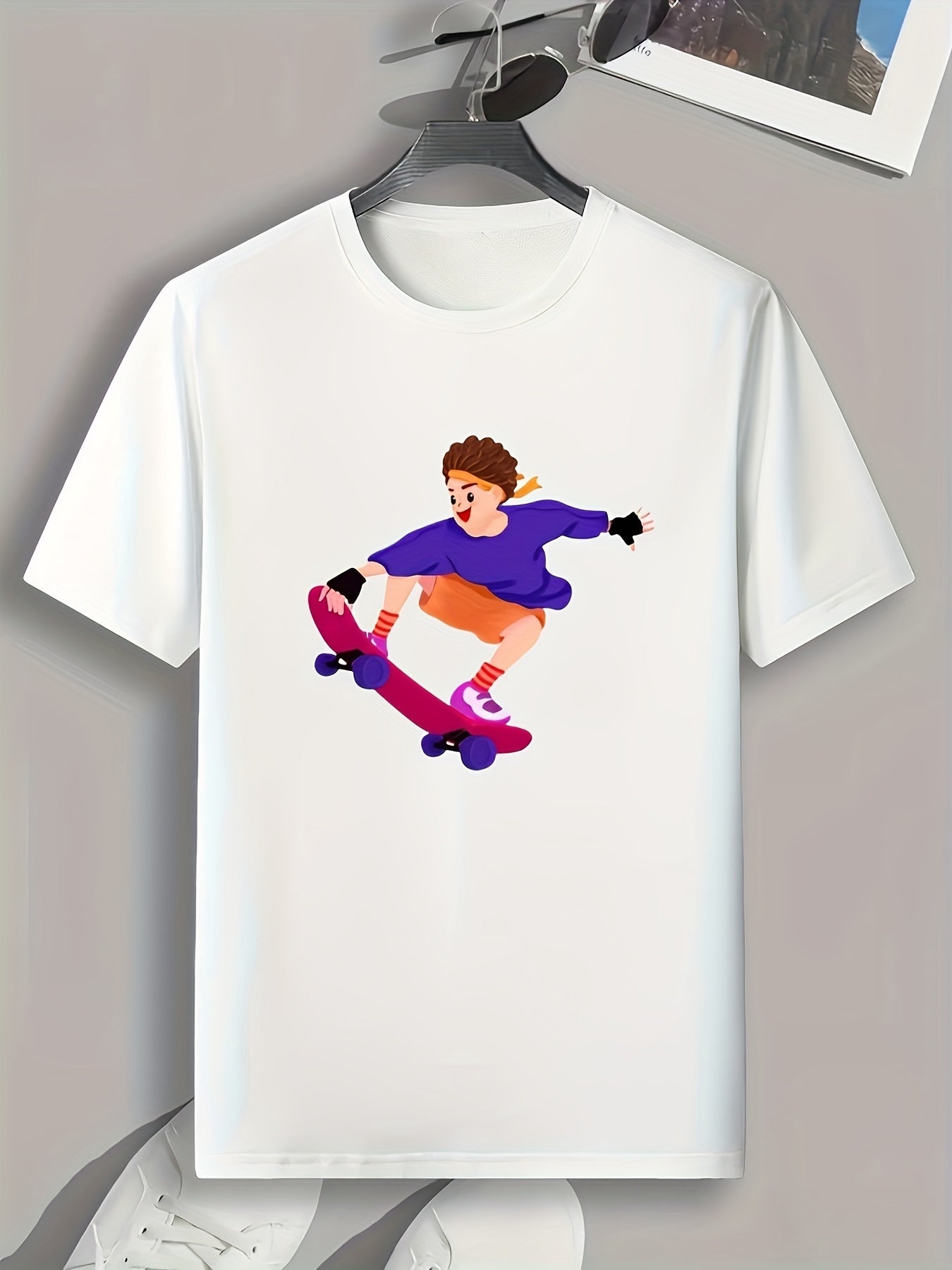 Skateboarding Print Men's Graphic T-shirt for Summer