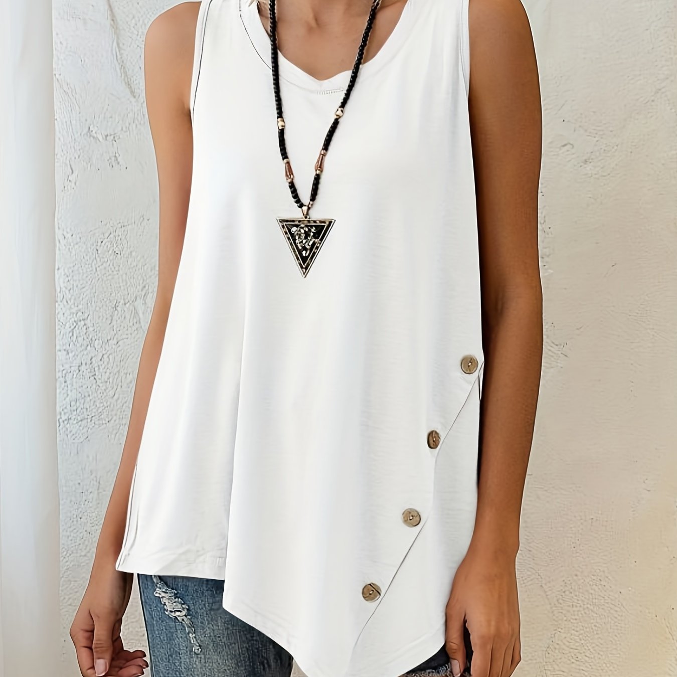 Button Decor Crew Neck Sleeveless Tank Top for Summer
