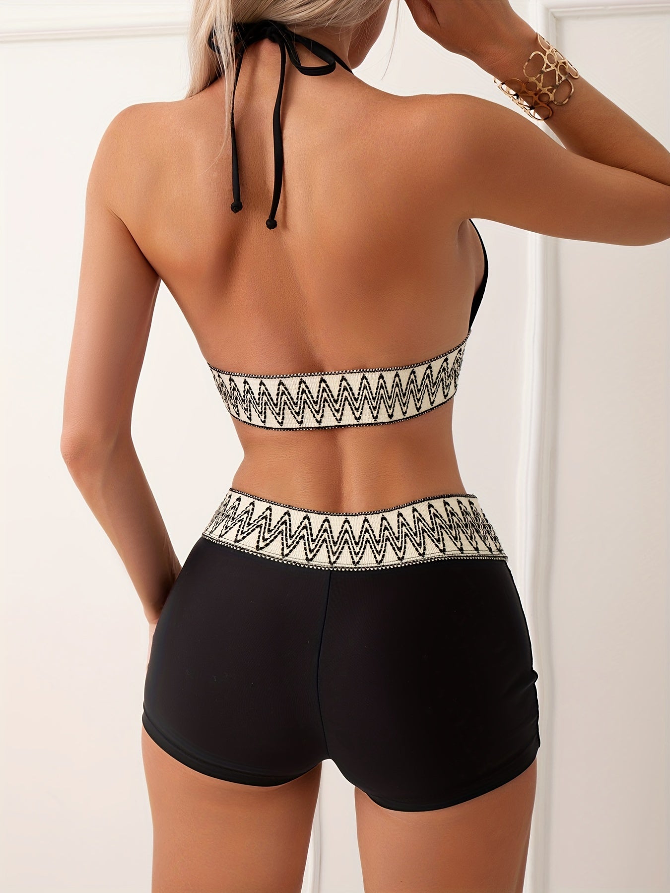 Contrast Band Triangle Bikini Sets V Neck Halter Neck Two Pieces Swimsuit