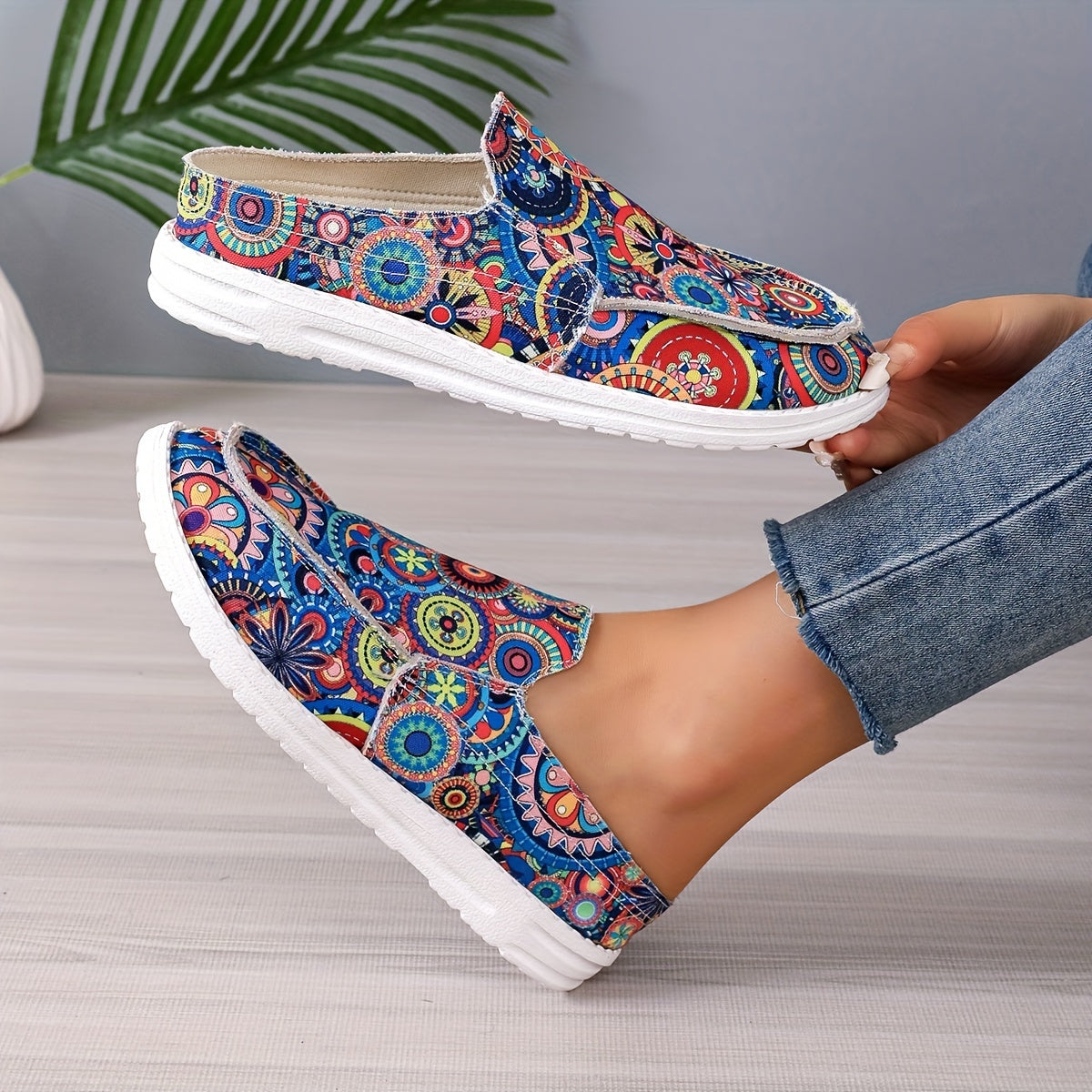 Women's Colorful Printed Slip On Canvas Flat Shoes