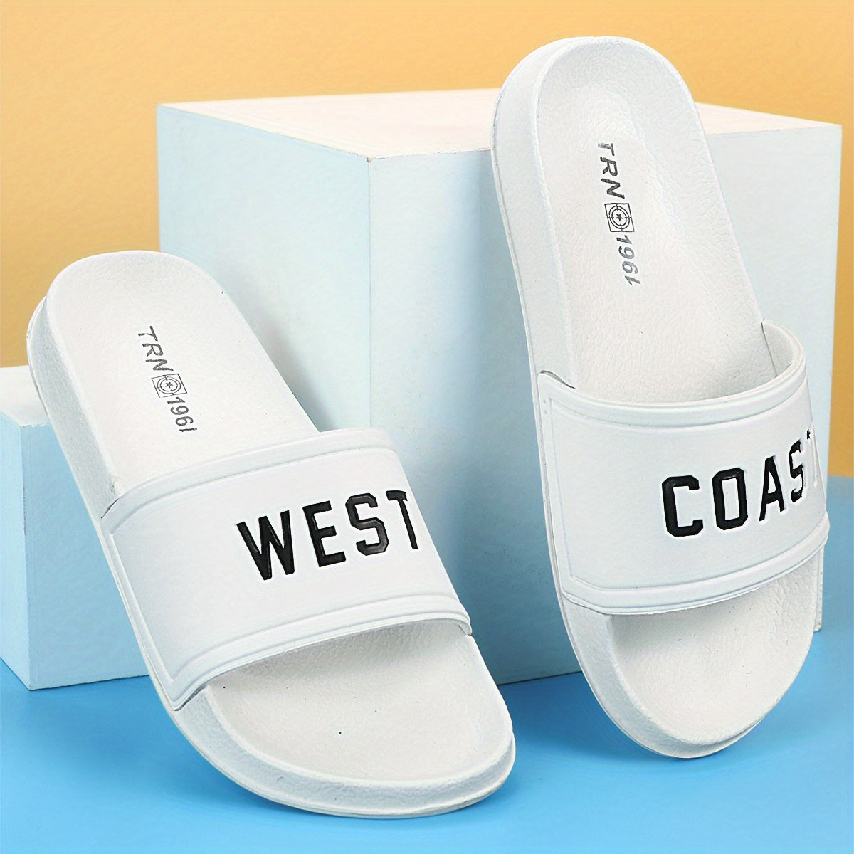 Comfortable Quick Drying Non Slip Slides for Summer