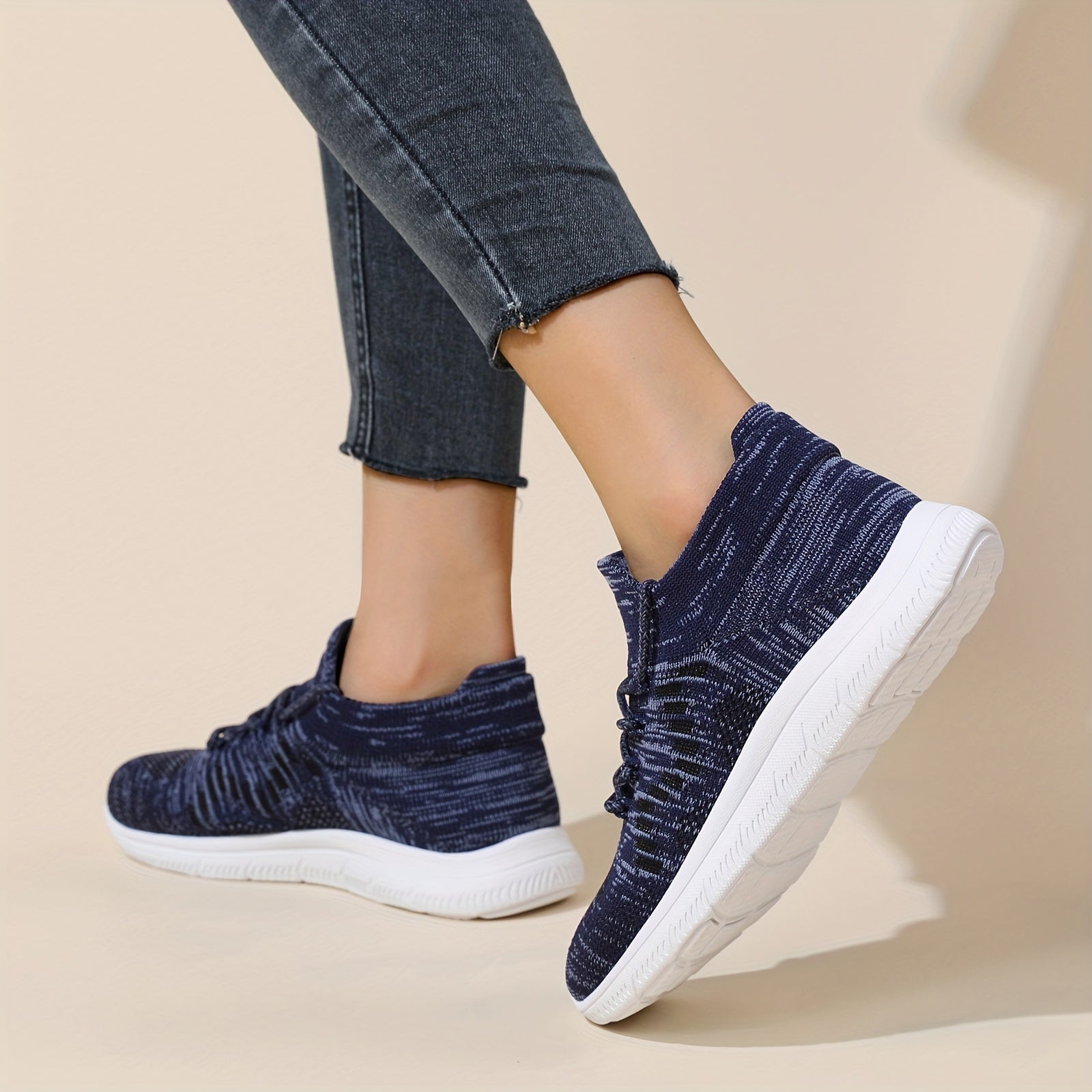 Women's Knitted Sneakers Lace Up Low Top Tennis Shoes