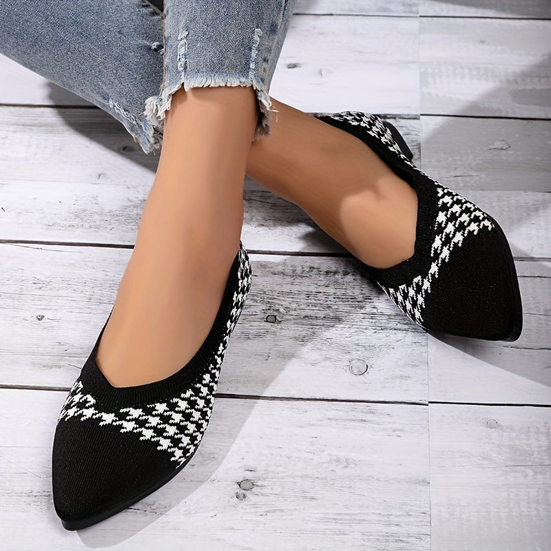 Women's Breathable Knit Flat Shoes Lightweight Closed Toe Slip On Shoes