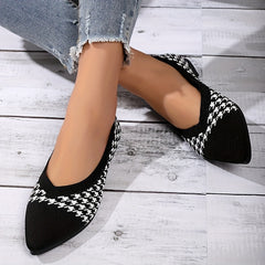 Women's Breathable Knit Flat Shoes Lightweight Closed Toe Slip On Shoes