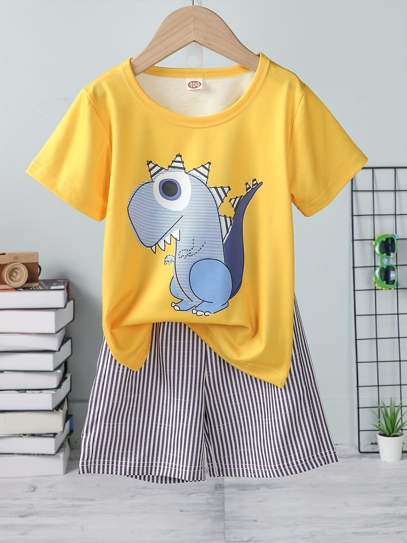 Boys Dinosaur Graphic T-shirt & Striped Shorts Set