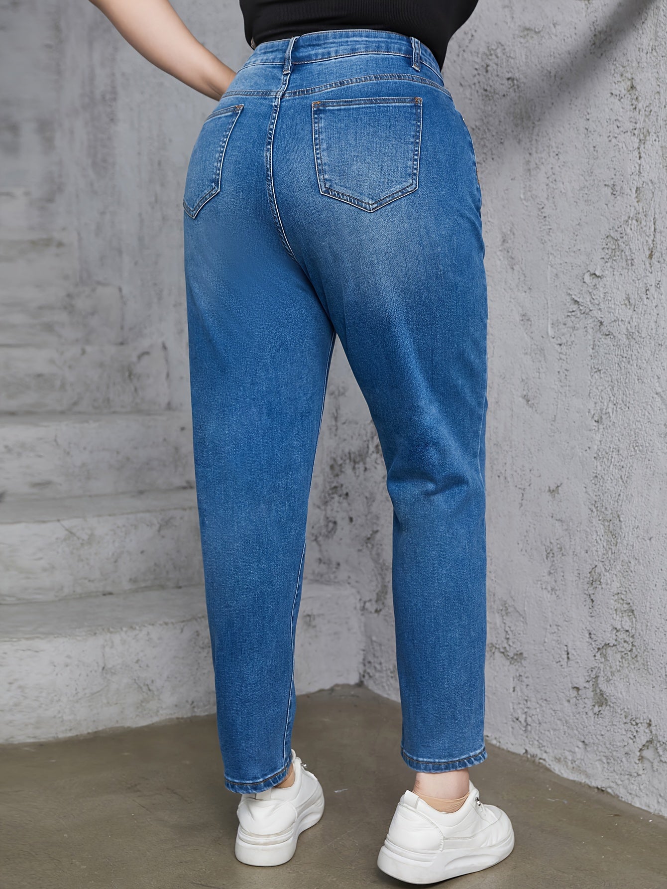 Button Fly High Rise Tapered Leg Jeans