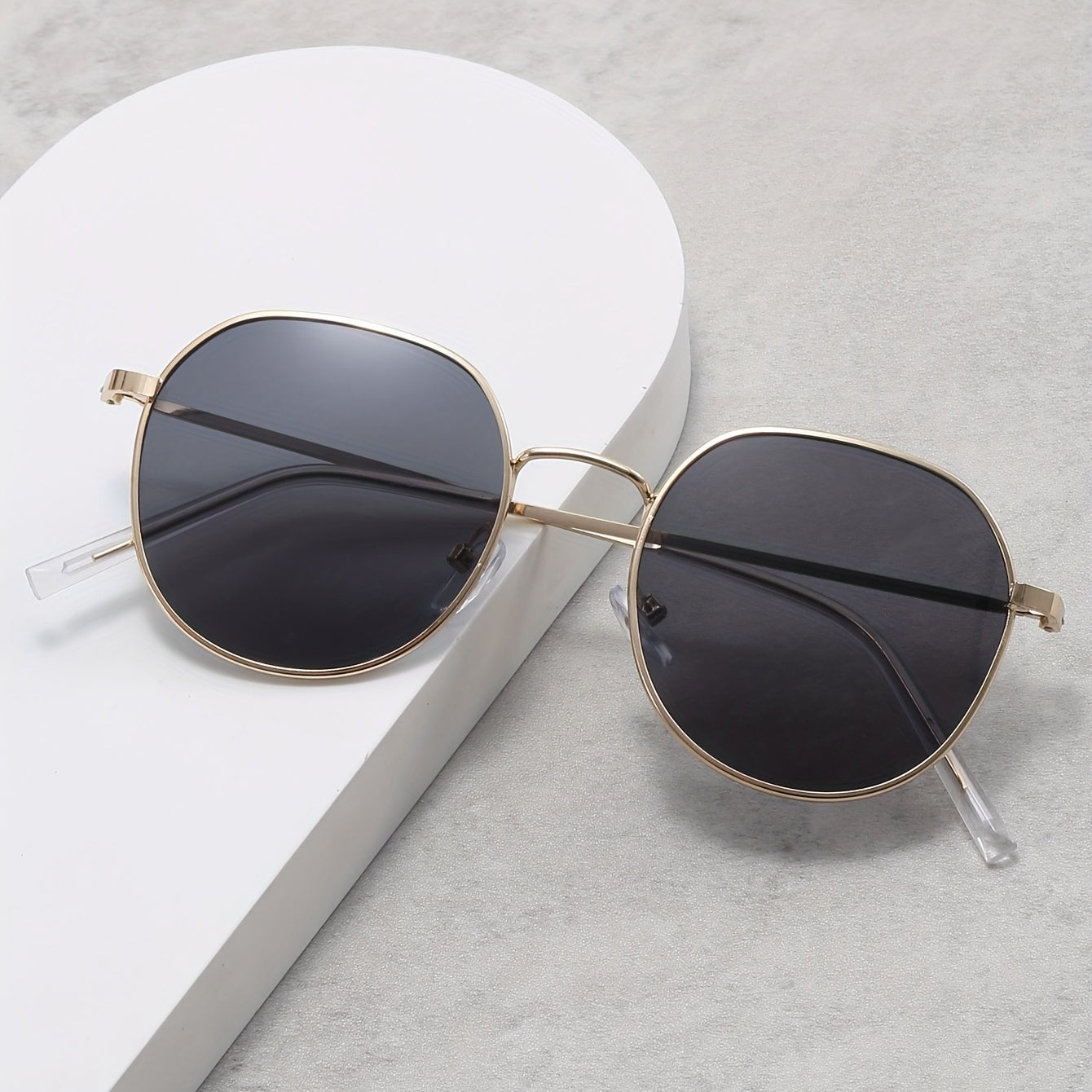 Round Metal Sunglasses UV400 Anti Glare Glasses