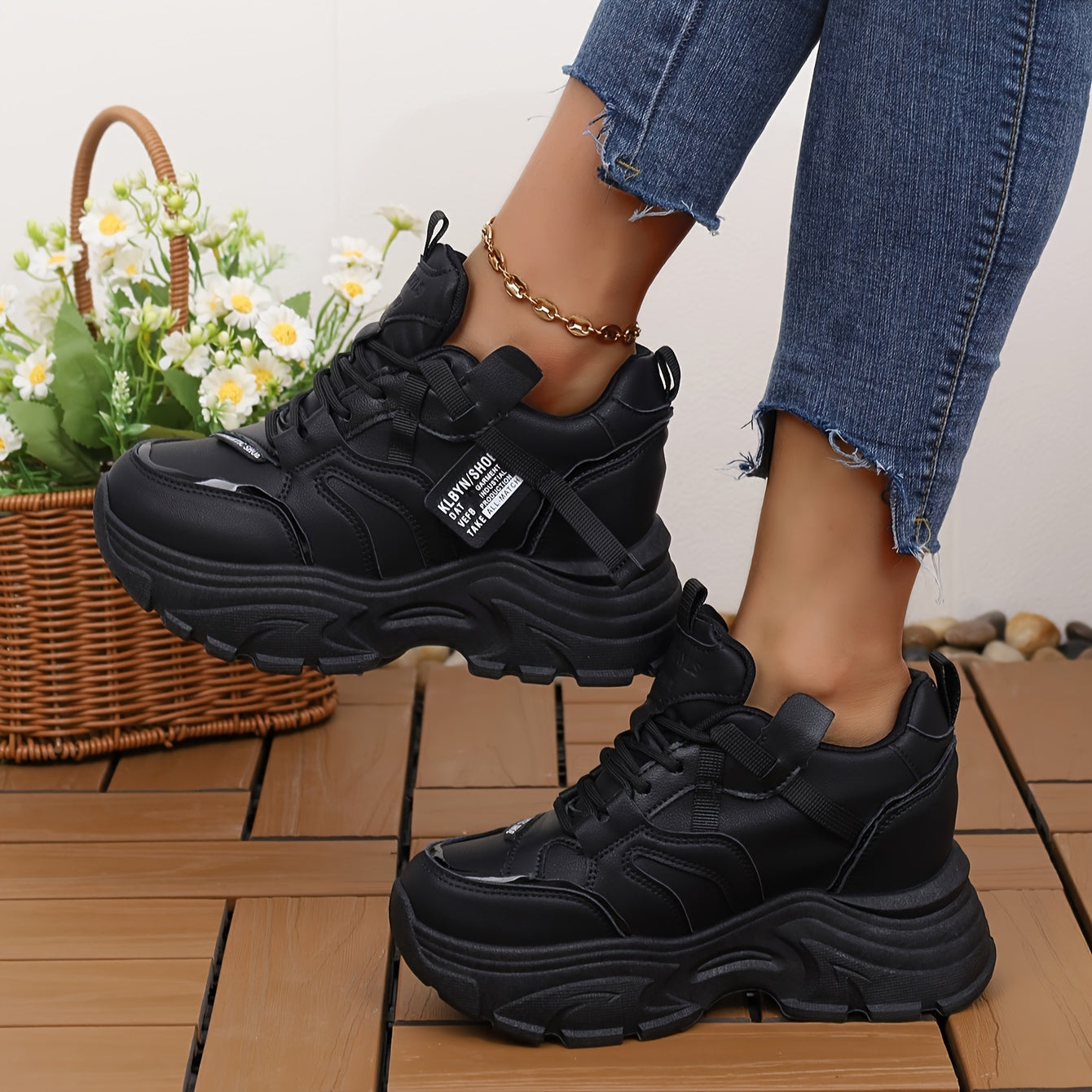 Women's Waterproof Platform Sneakers Round Toe Chunky Shoes