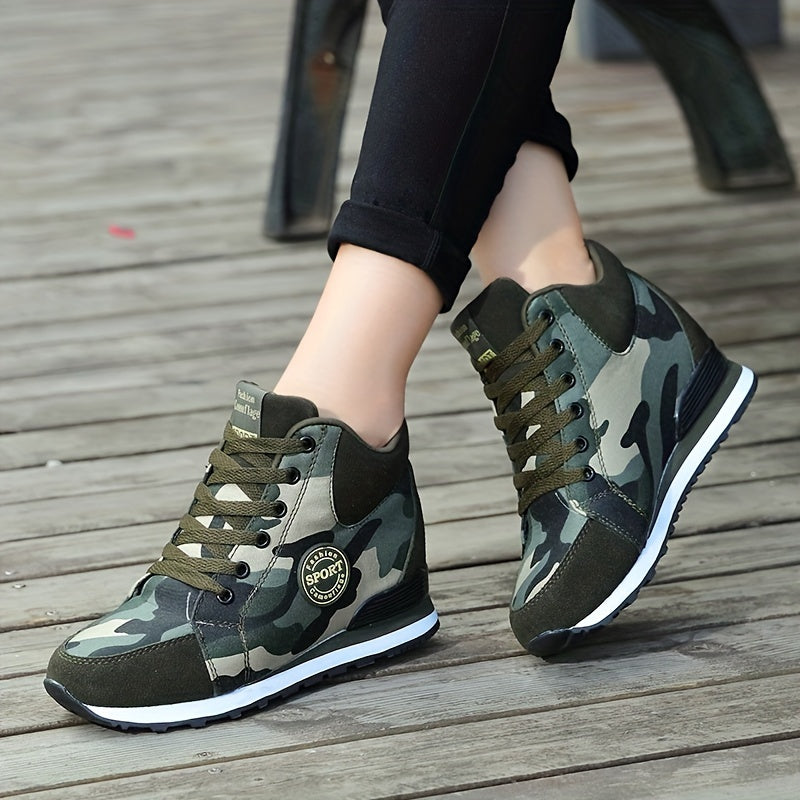 Women's Camo Print Lightweight Sneakers Hidden Heel Vintage Walking Shoes