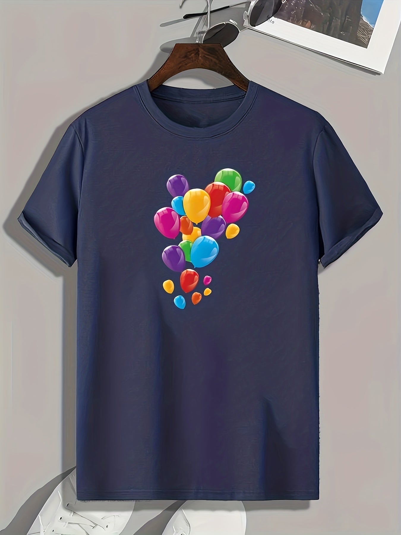 Colorful Balloon Print Men's Graphic T-shirt for Summer