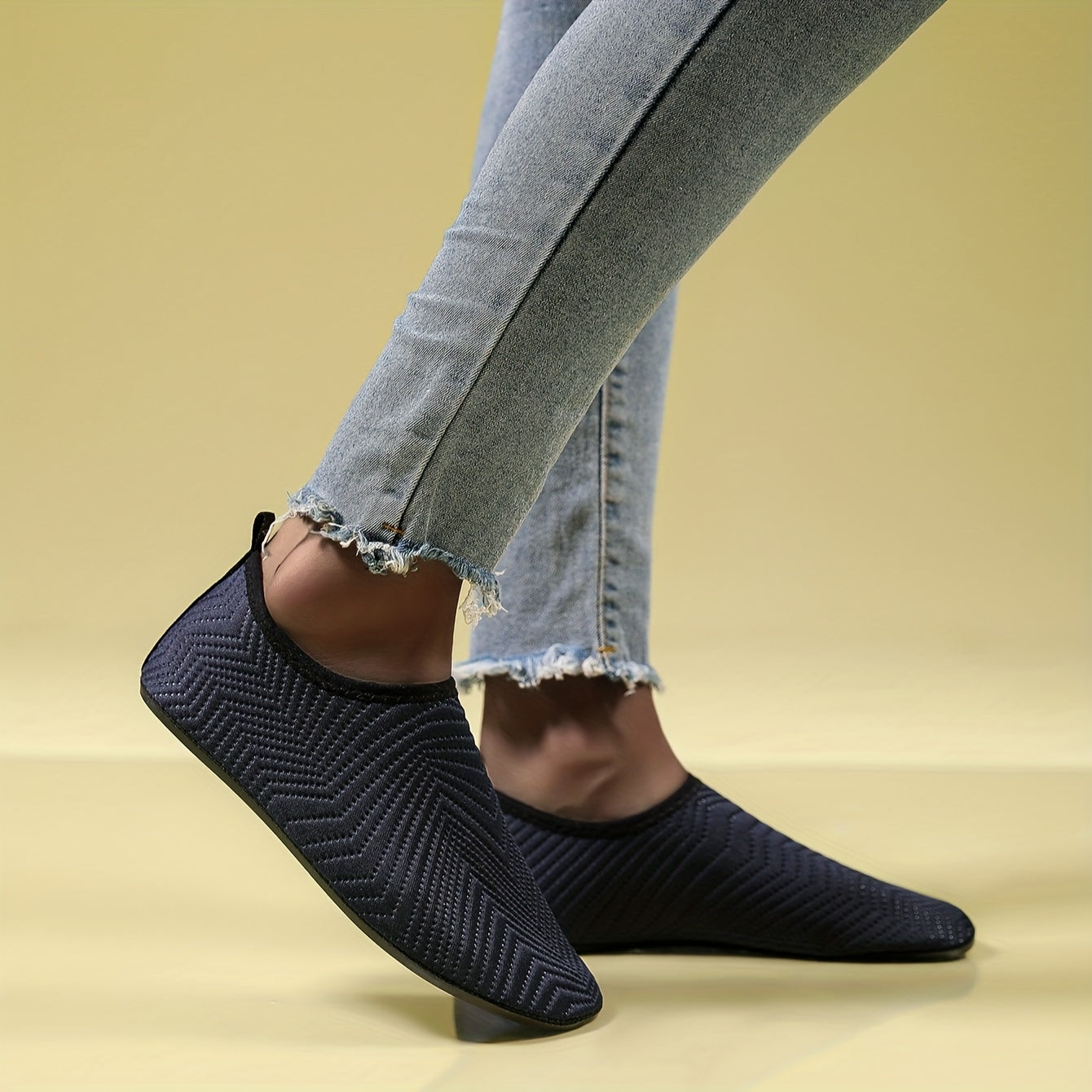 Women's Slip on Sporty Water Shoes Lightweight Quick Drying Aqua Shoes