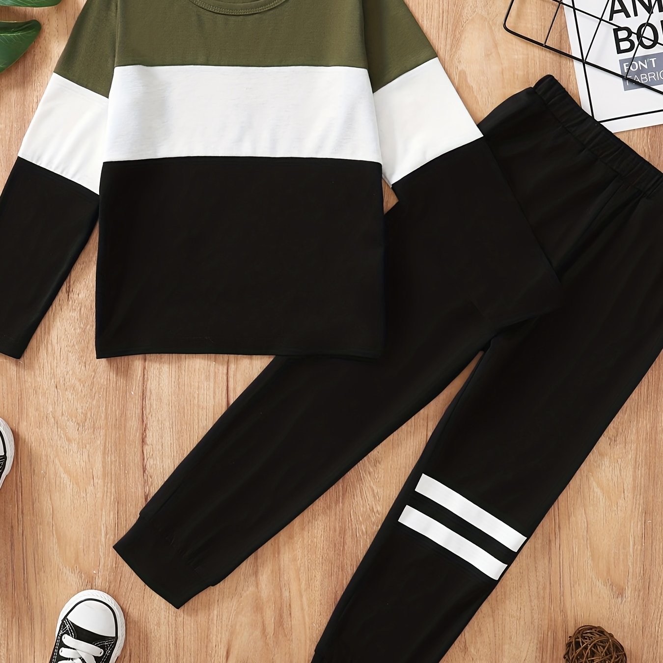 Boy's Block Stitching 2pcs Long Sleeve Top & Sweatpants Set