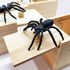 Spider Prank Box Wooden Spider Money Surprise Box Toy