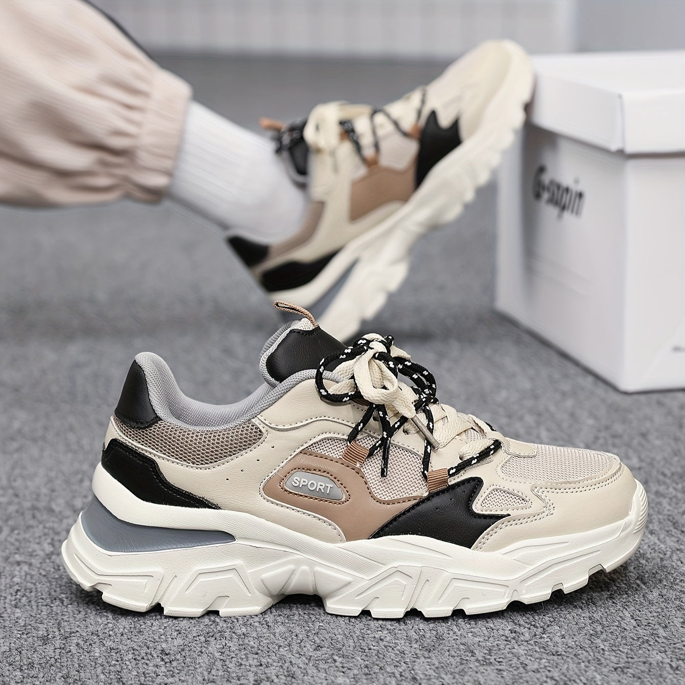 Men's Chunky Knit Shoes Lace Up Soft Sole Sneakers