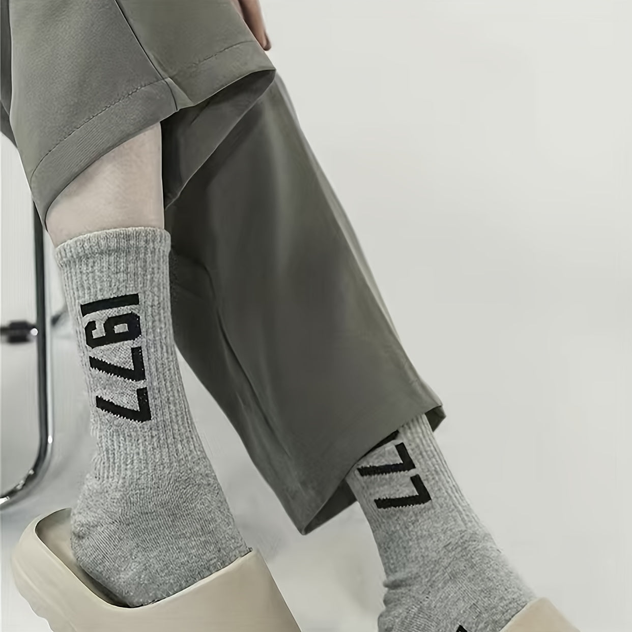 Men's Number Pattern Crew Socks Breathable Cotton Blend Casual Unisex Sock