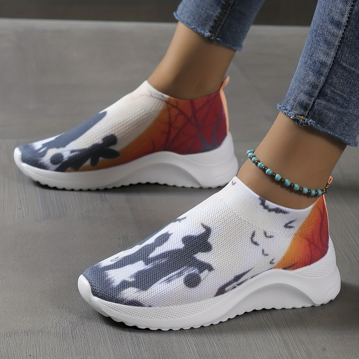 Women's Witch Print Sneakers Low Round Toe Lightweight Shoes