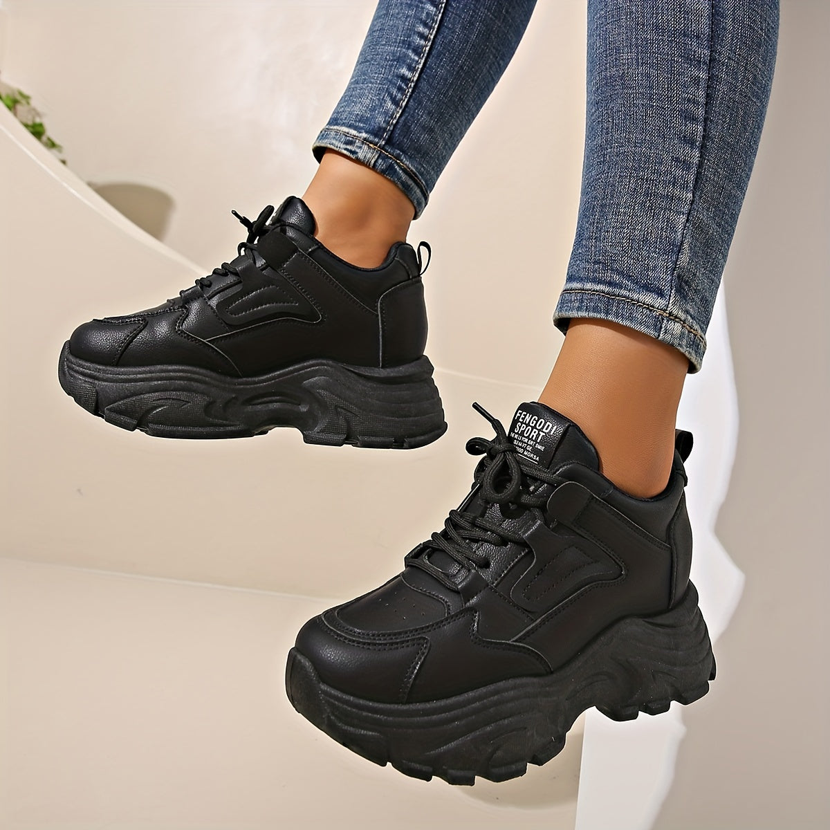 Women's Chunky Running Shoes with Thick Bottom, Comfortable and Non-slip