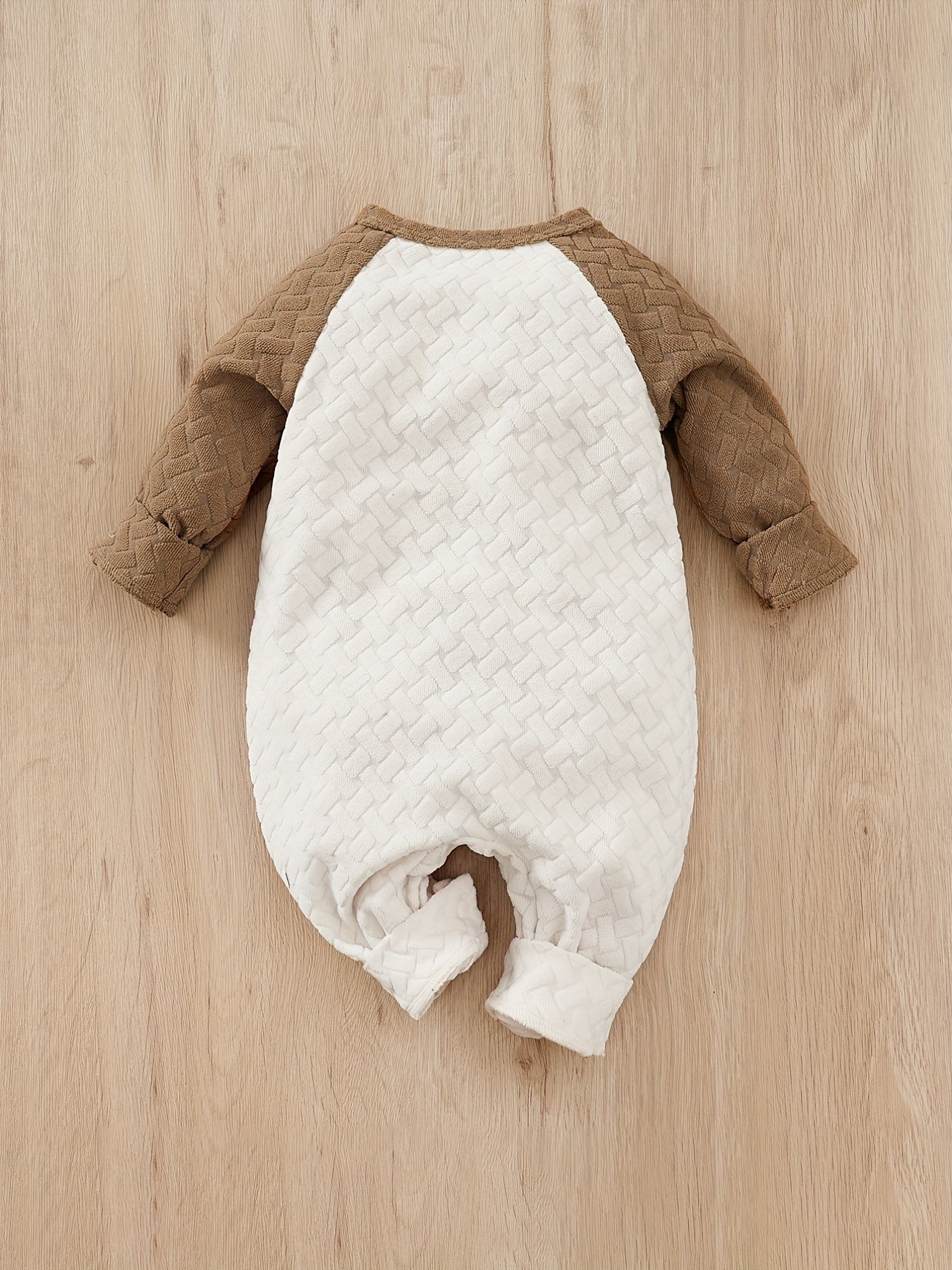 Chunky Baby Long Sleeve Bodysuit Square Brick Textu...