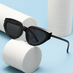 Men's Vintage Casual Small Frame Cat Eye Sunglasses