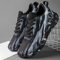 Men's Breathable Running Shoes Lightweight Outdoor Mesh Sneakers