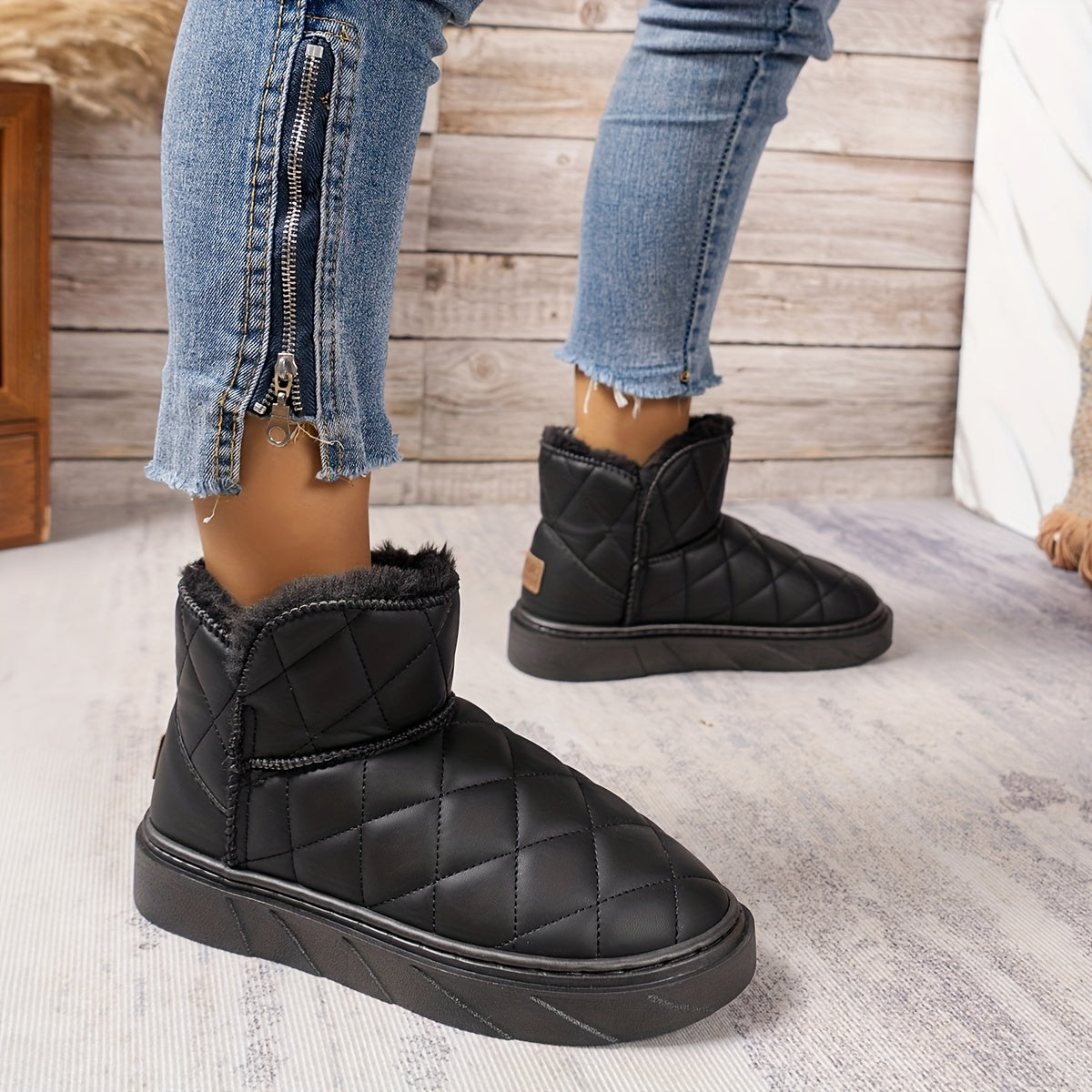 Women's Plush Lined Snow Boots Wear Resistance Non Slip Outdoor Walking Boots