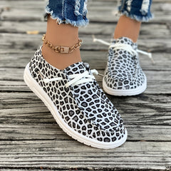 Leopard Print Skateboard Shoes Women Flat Lace-Up Canvas Sneakers