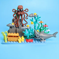 Vivid Underwater Building Blocks Set - Coral Reefs & Treasure