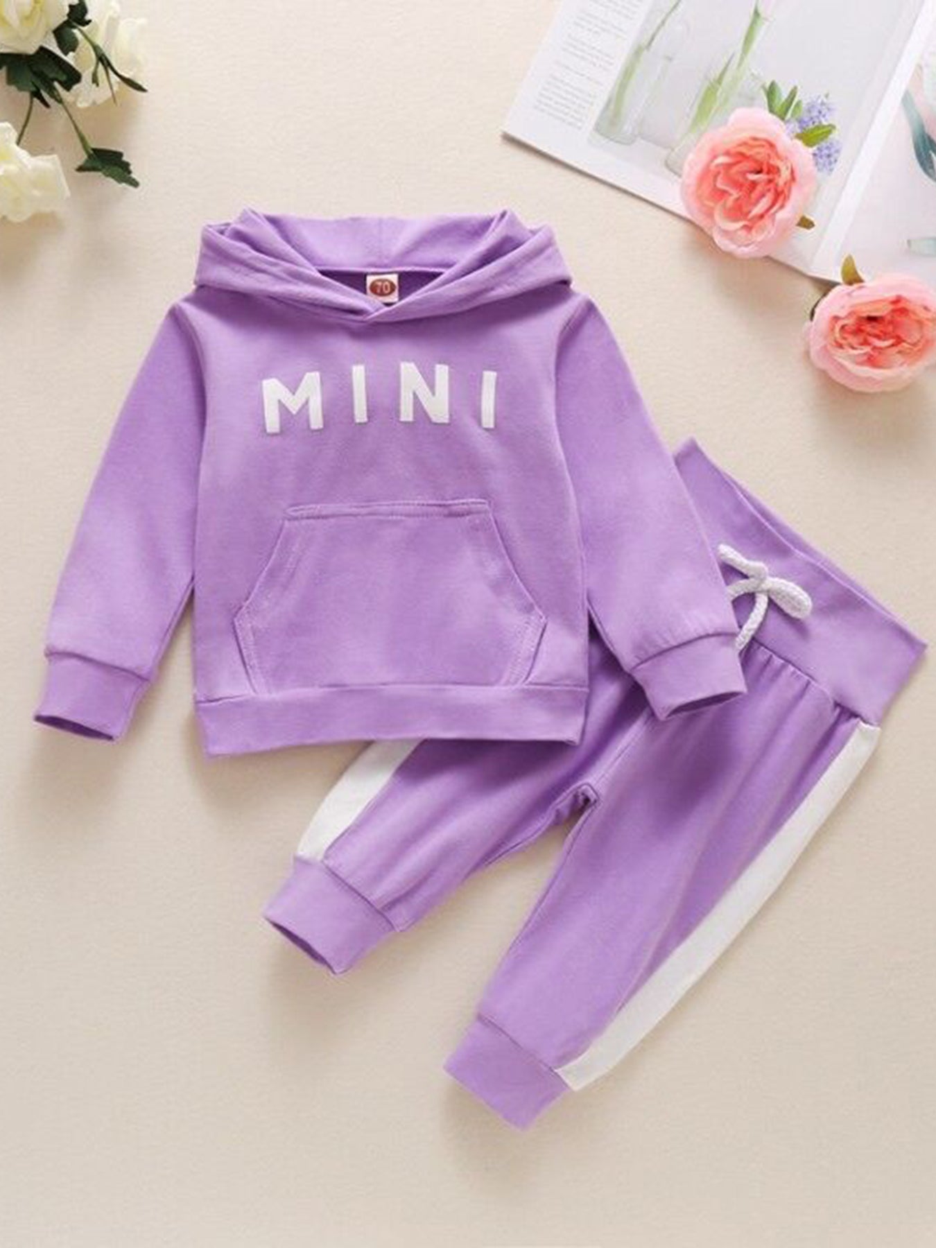 Baby Girl Letter Pattern Hoodie & Laced Pants 2 Piece Outfit