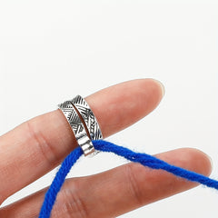 2pcs Adjustable Crochet Thread Rings for Faster Knitting
