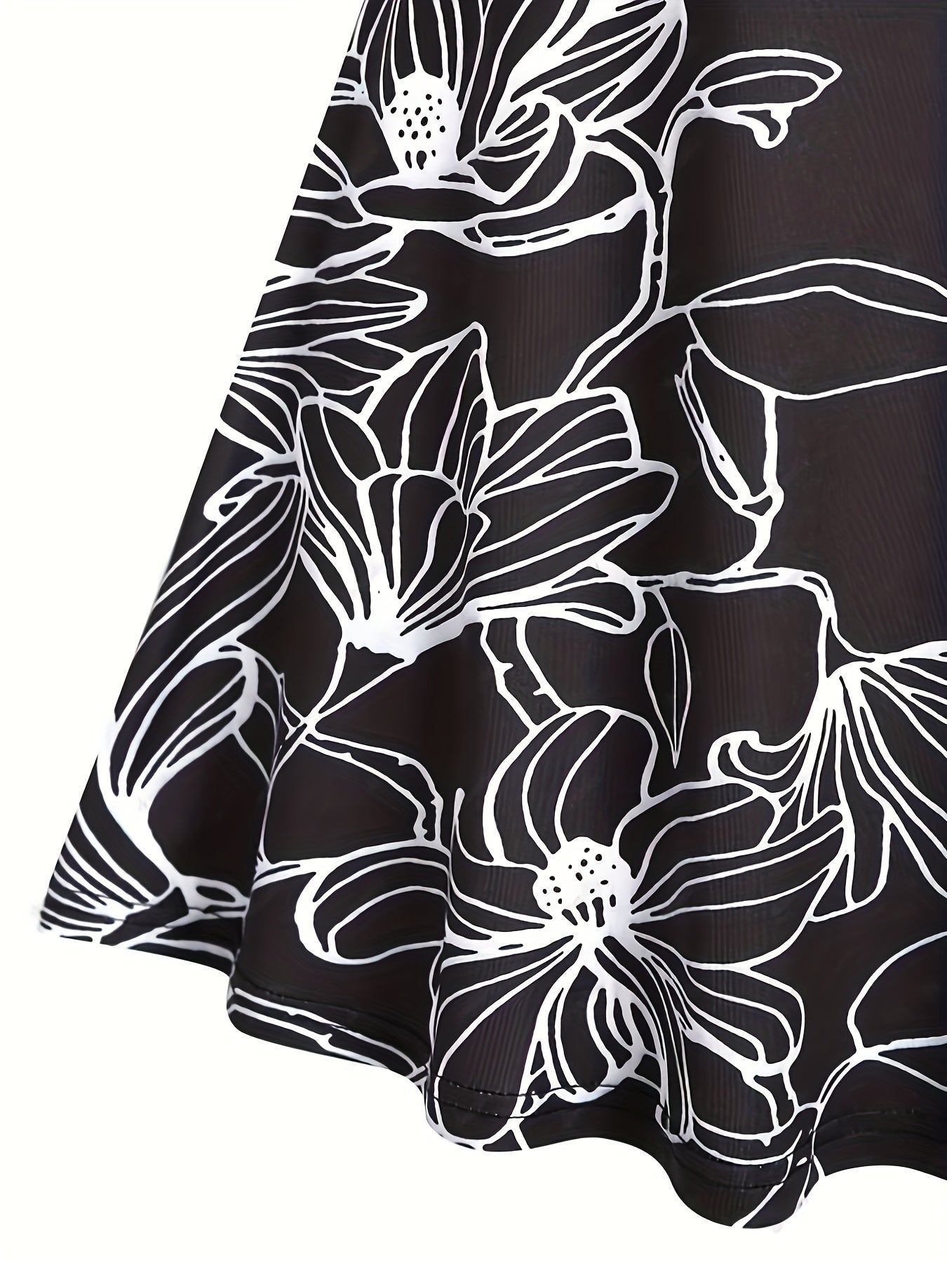 Floral Print Criss Cross Round Neck Tank Top Plus Size