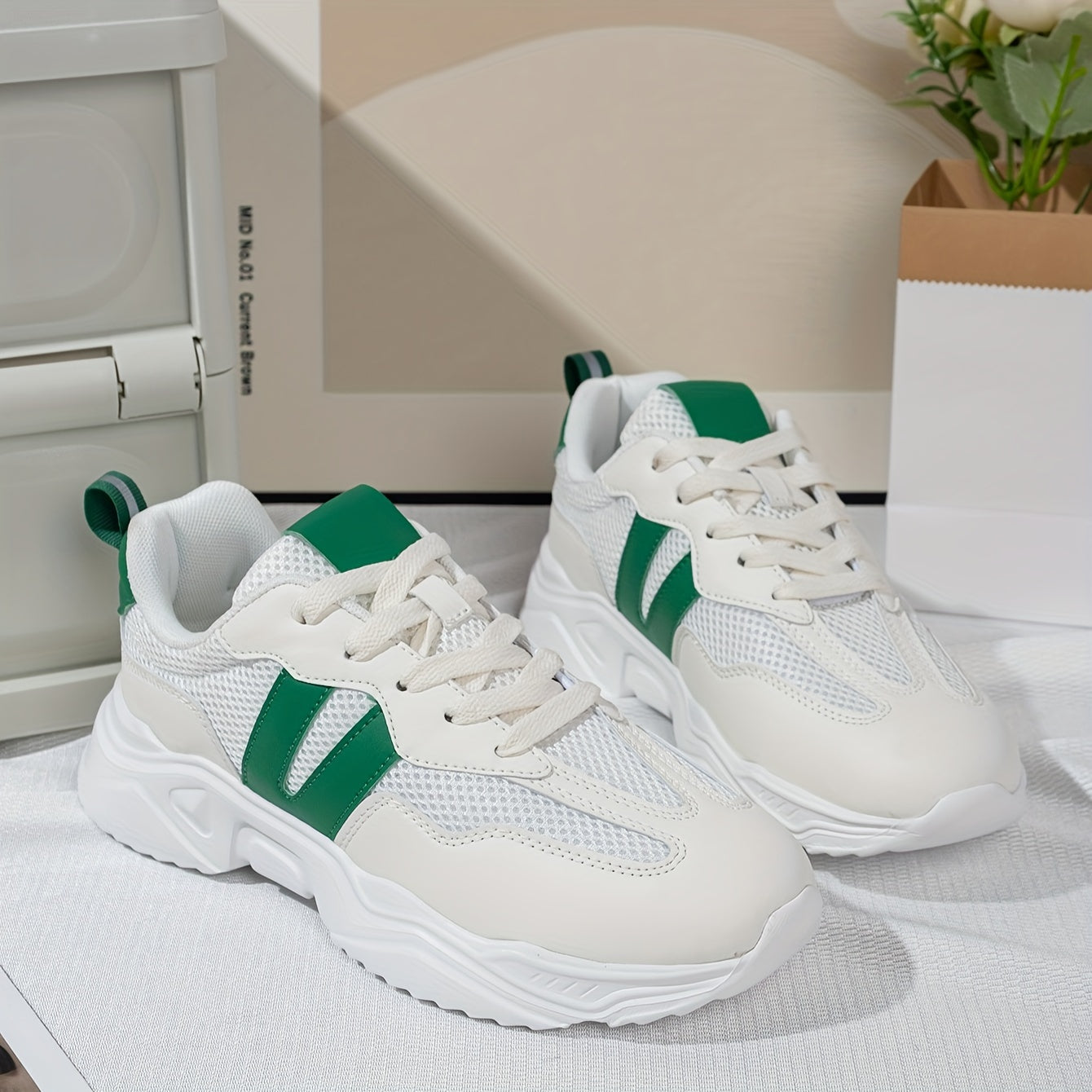 Women's Lightweight Chunky Sneakers Comfortable Breathable Running Shoes