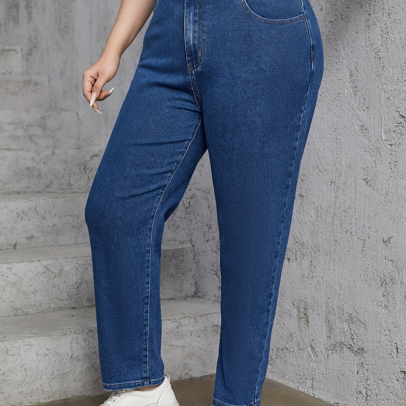 Medium Stretch Straight Leg Jeans for Women