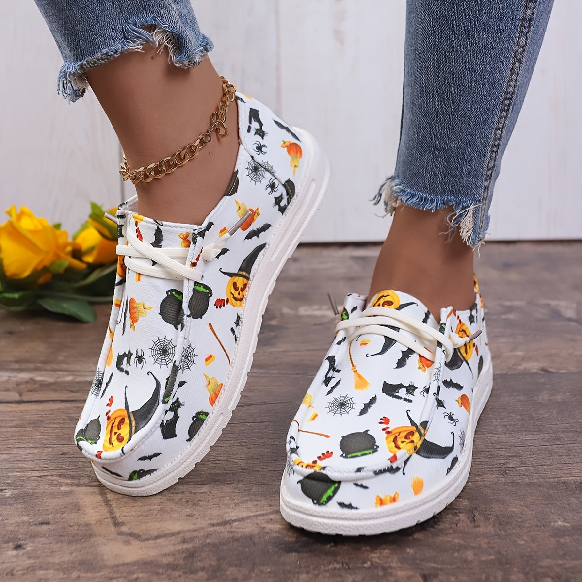 Women's Halloween Style Skateboarding Shoes with Pumpkin Bat Spider Pattern