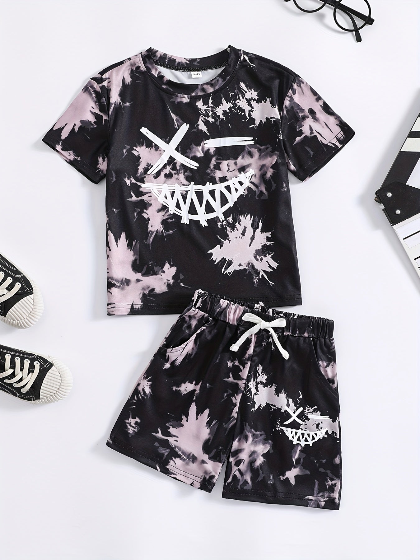 Boys Face Graphic Outfit Round Neck T shirt & Shorts For Summer Kids Clothes