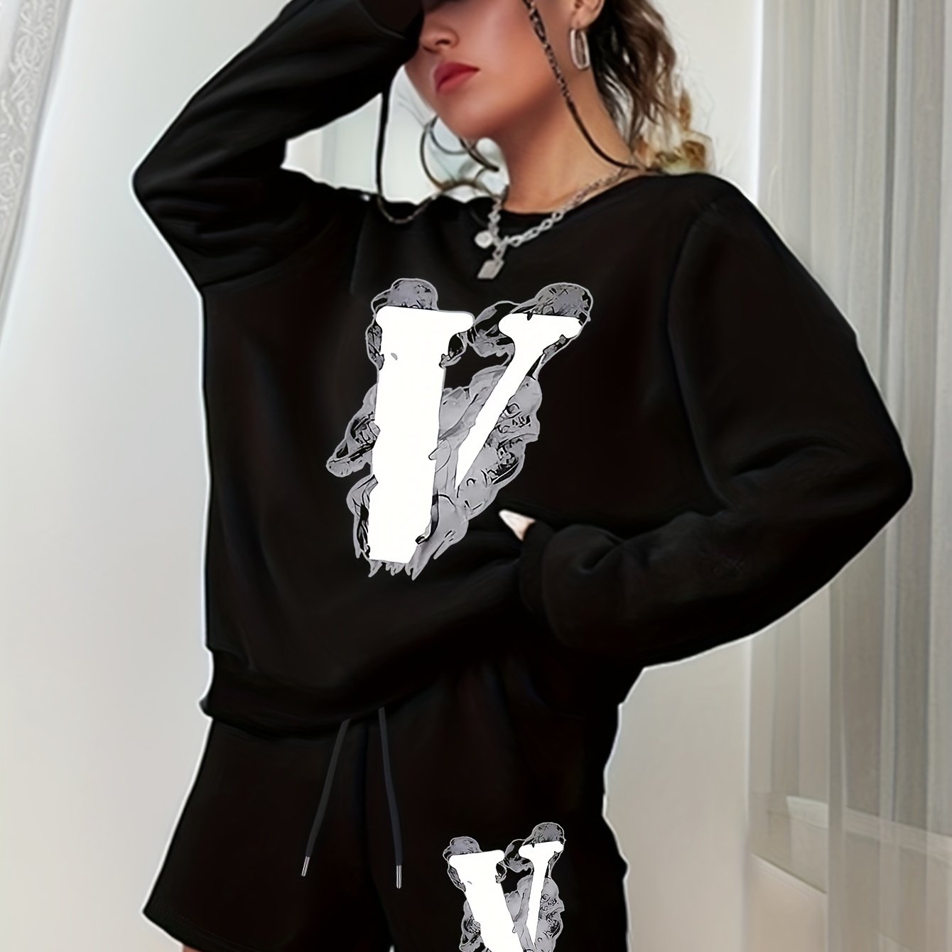 Women's Letter Print Sweatshirt & Shorts 2pcs Set