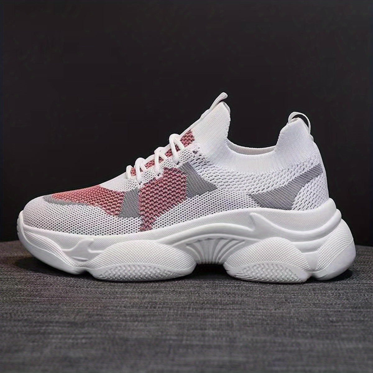 Women's Breathable Sneakers Low Top Lace Up Shoes