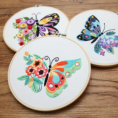 3pcs Embroidery Kit Flowers & Butterfly Pattern 20 07 Cm Hoop