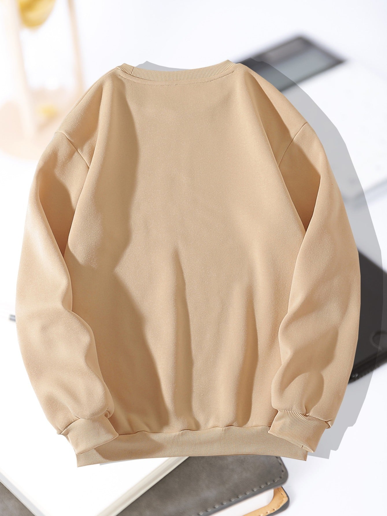Women's Cartoon Graphic Crew Neck Sweatshirt Long Sleeve Pullover